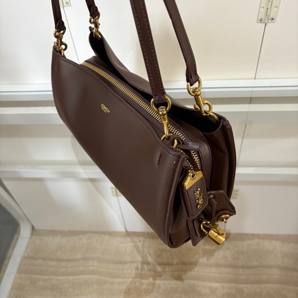 Coach Dark Brown Leather Shoulder Bag with Gold Hardware - Picture 6 of 10